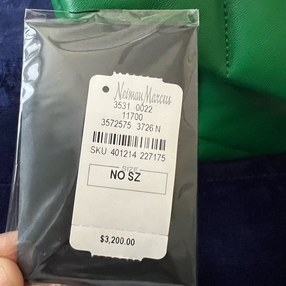 BNIB YSL Small Lou Lou Puffer - Picture 3 of 5